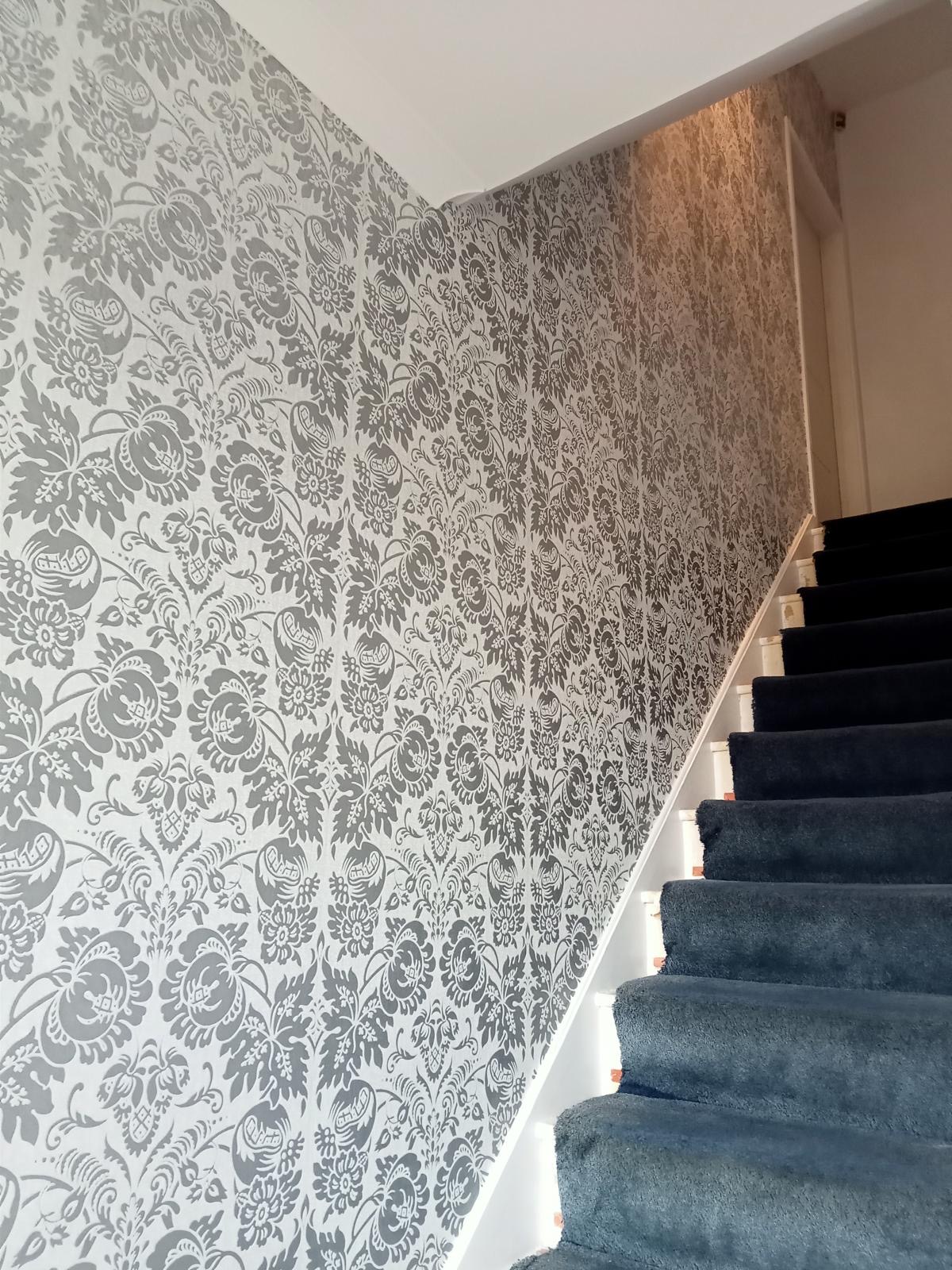 wallpaper hanging Tottenham, N17